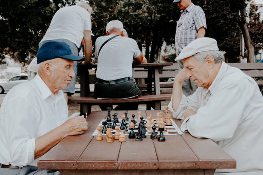 Creating an Inviting Entertainment Space for Seniors Best Practices