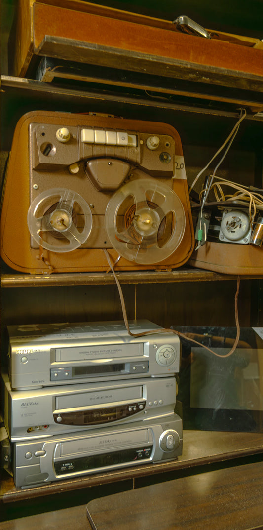 Transmitter Shelves for Better TV Viewing Accessibility